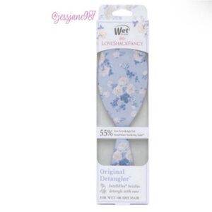 LoveShackFancy X Wet Brush Original Detangler Round Brush Everblooming Rosettes